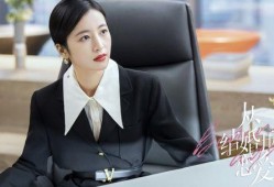 娱乐吃瓜酱穿搭博主小说,娱乐吃瓜酱的穿搭秘籍与时尚小说